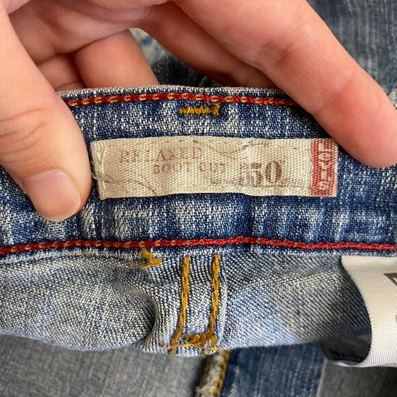 Levi’s Vintage Cut Off Denim Shorts Womens Size 8 Blue Streetwear‎ Y2K - Picture 2 of 9